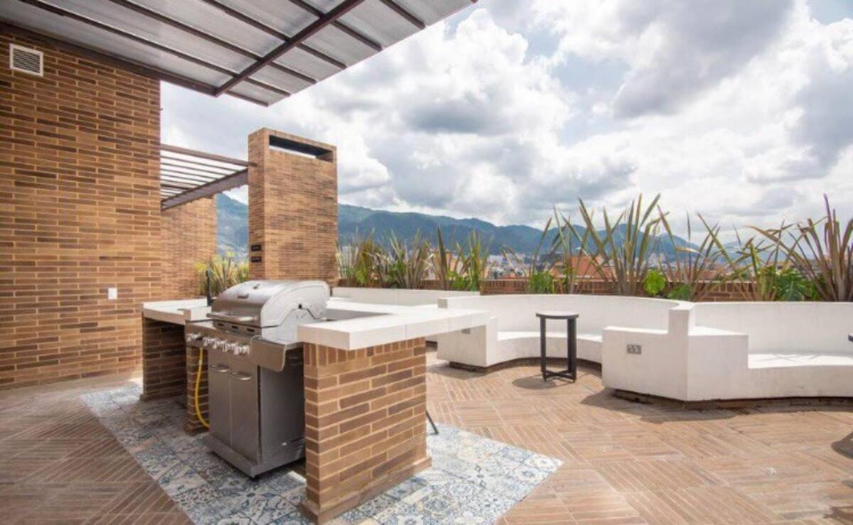 Luxury Apartment With Amenities In Chico โบโกตา ภายนอก รูปภาพ